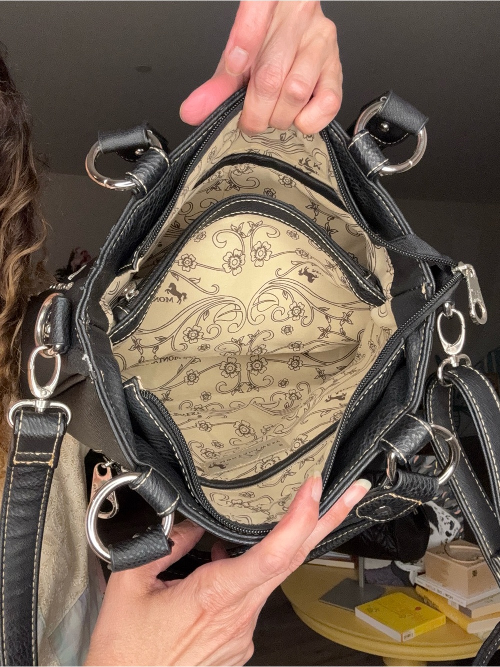 Montana West Skull CCW bag - Picture 11 of 17